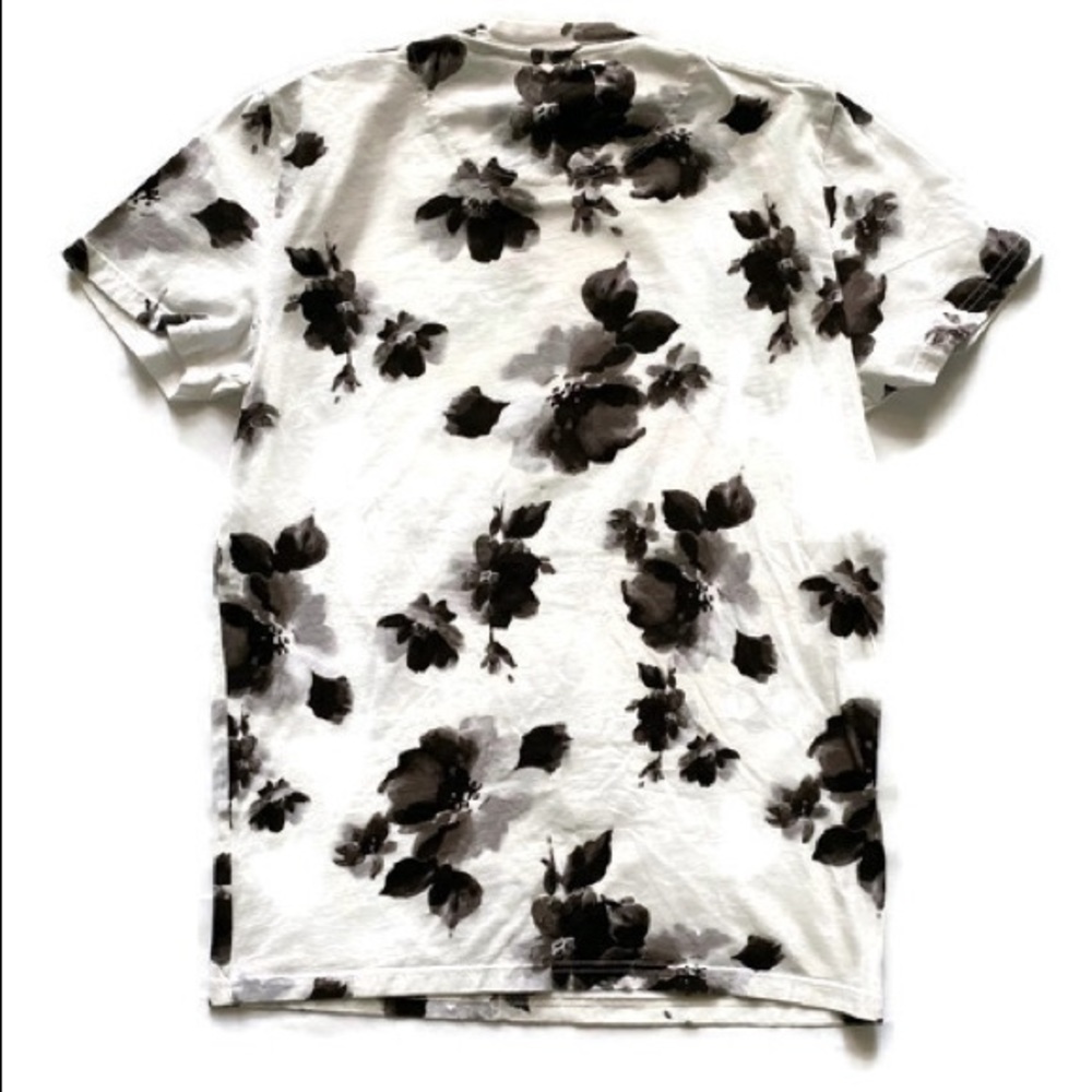 S Hollister Mens Tee Floral white black crewneck - Picture 6 of 6